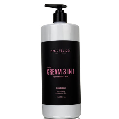 Crema para rizos 3 en 1 de Rizos felices 1L sirve como acondicionador, crema de peinar y tratamiento nutritivo. Su fórmula rica en proteínas y baja en grasas la hace especial para recuperar los cabellos expuestos a procedimientos químicos, como coloración o decoloración.